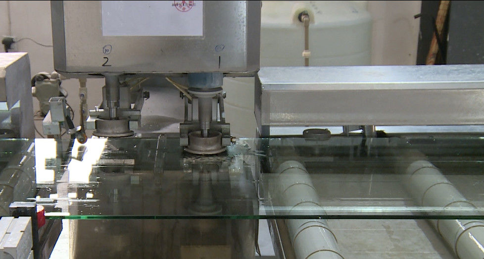 SWAN GLASS CO.,LTD สายการผลิตของผู้ผลิต