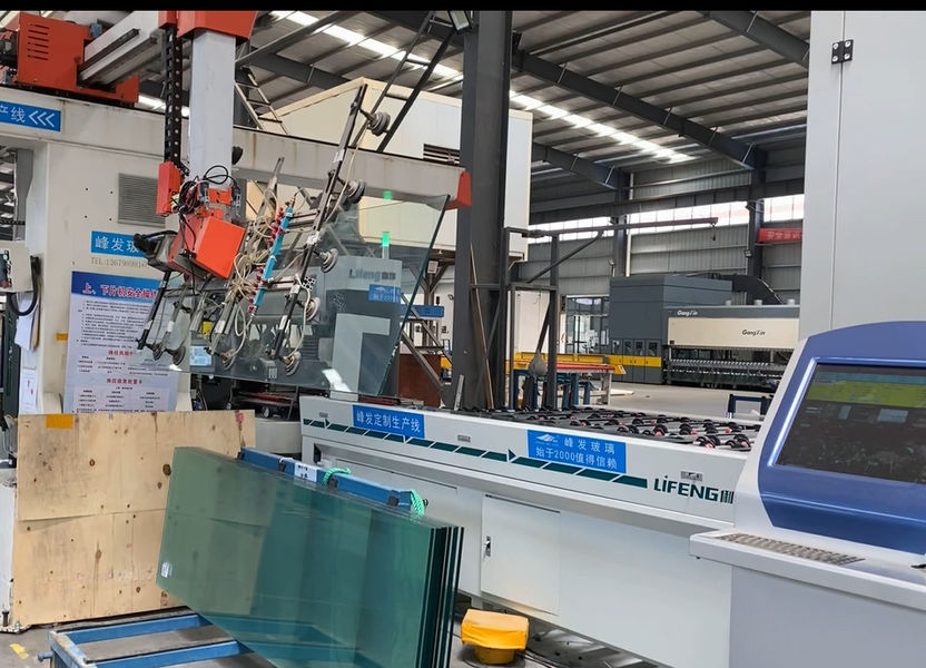 SWAN GLASS CO.,LTD สายการผลิตของผู้ผลิต