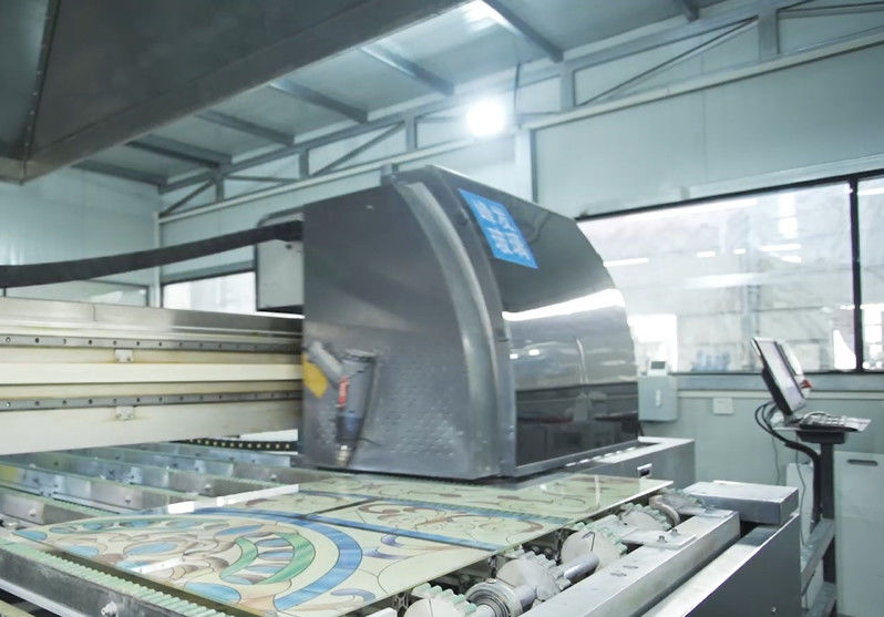 SWAN GLASS CO.,LTD สายการผลิตของผู้ผลิต